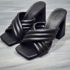 Abound‎ Pearl Sandals Criss Cross Straps Square Toe Size 6 Black